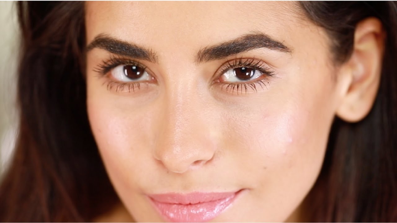 How to Create a Fresh and Glowy Makeup Look in 6 Easy Steps